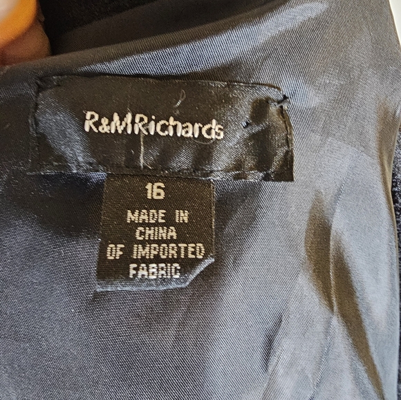 2/$20 R&M Richard's 2PC Dress Set - Picture 4 of 9